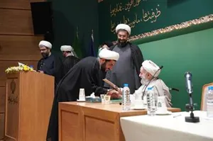 کسب رتبه برتر دانشگاه علوم پزشکی تبریز در امر اقامه نماز دانشگاهیان