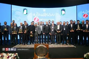 تجلیل از مقام آوران دانشگاه علوم پزشکی تبریز در اختتامیه سی‌امین جشنواره علوم پزشکی رازی