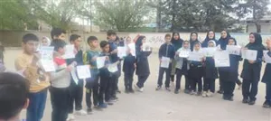 برگزاری پیاده روی سفیران سلامت و صبحانه سالم و مسابقه نقاشی در مدارس مرکز  خانیان با محوریت جوانی جمعیت به مناسبت هفته سلامت