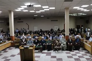 هر مسلمان وظیفه دارد برای کل بشریت فکر کند