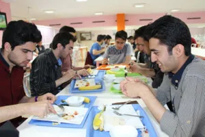 جایگزینی ظروف چینی به جای ظروف استیل در سلف غذاخور