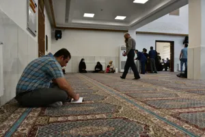 ملاقات مردمی رئیس دانشگاه علوم پزشکی تبریز برگزار شد 3.17