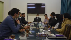 بازدید رئیس دانشگاه از دانشکده دندانپزشکی دی1401