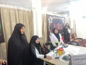 ویزیت و خدمات رایگان پزشکی در مسجد امام حسین(ع) 1402/05/10