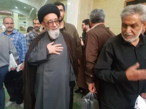 برپایی میز خدمت دانشگاه علوم پزشکی تبریز در مصلی اعظم امام خمینی ره