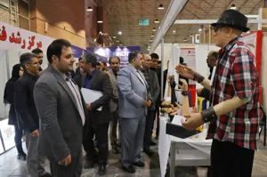 بازدید هئیت رئیسه دانشگاه علوم پزشکی تبریز از نمایشگاه رینوتکس