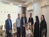 دیدار معاون درمان دانشگاه علوم پزشکی تبریز با خانواده پرستار فقید علی زاهد