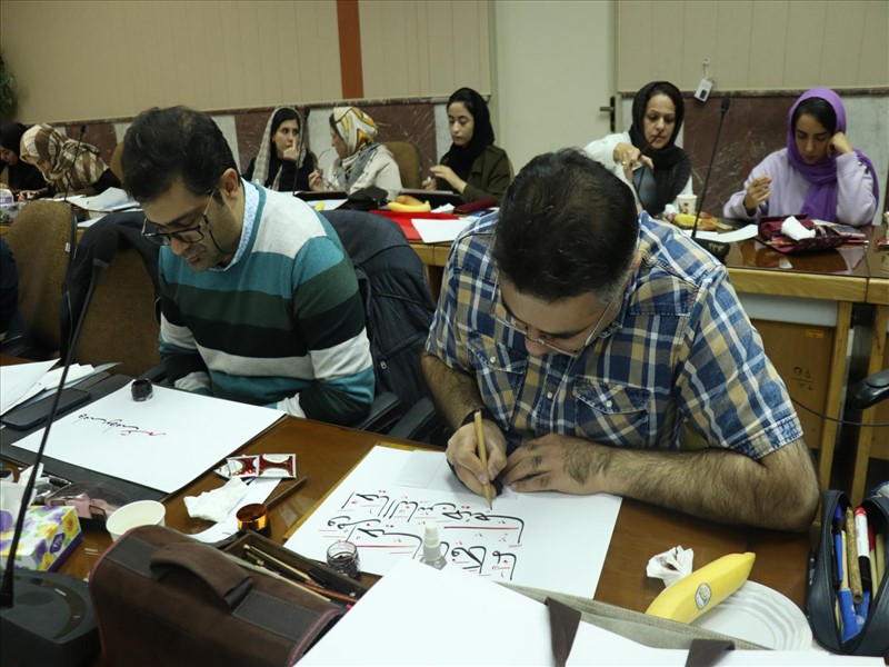 برگزاری همایش خوشنویسی بمناسبت گرامیداشت مقام پرستار