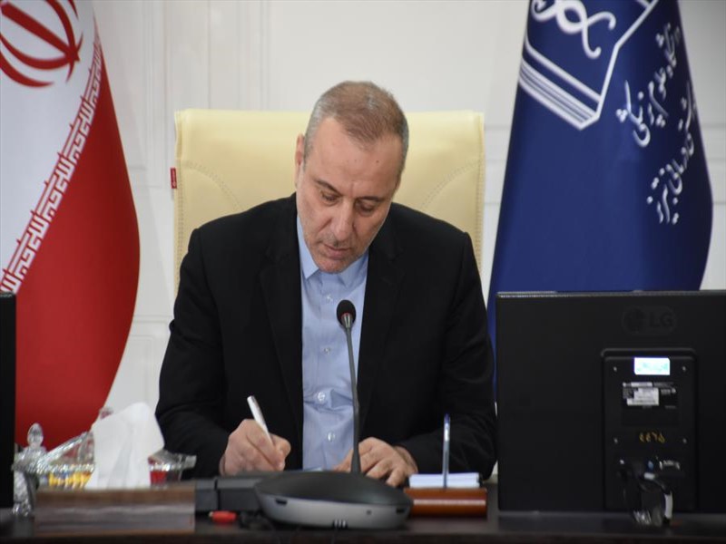 دیدار سرکنسول کشور ایران در جمهوري خودمختار نخجوان با مدیر امور بین الملل دانشگاه علوم پزشكي تبريز
