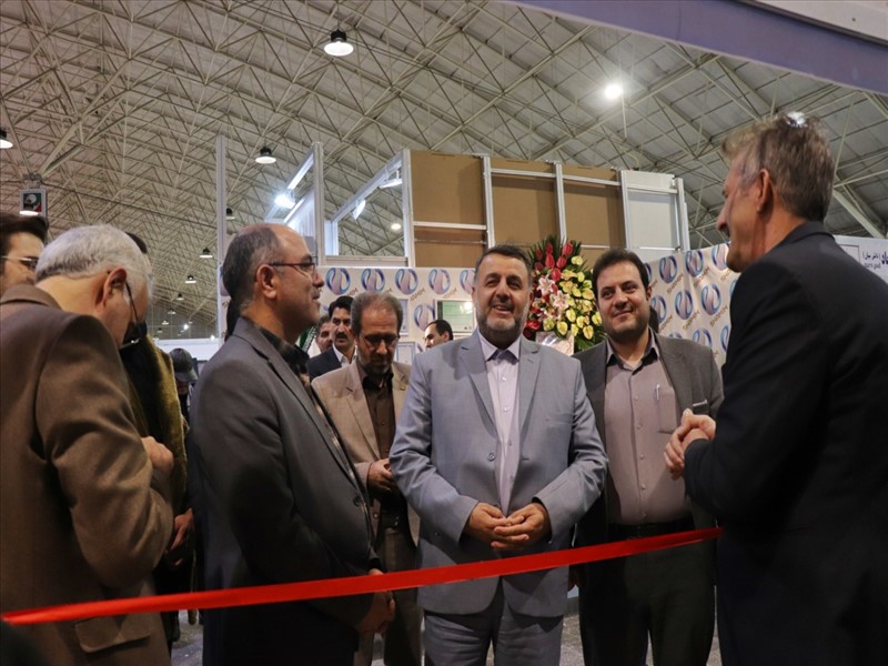 بازدید هیئت رئیسه دانشگاه علوم پزشکی تبریز از نمایشگاه رینوتکس 