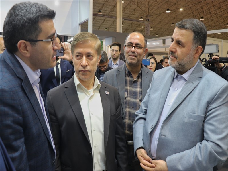 بازدید هیئت رئیسه دانشگاه علوم پزشکی تبریز از نمایشگاه رینوتکس 