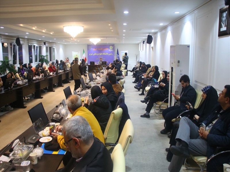 هفتمین نشست خبری رئیس دانشگاه علوم پزشکی تبریز 