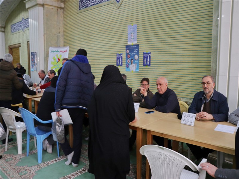 میز مردمی دانشگاه علوم پزشکی تبریز در نماز جمعه 