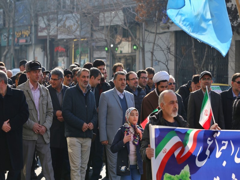 22 بهمن تماشایی 