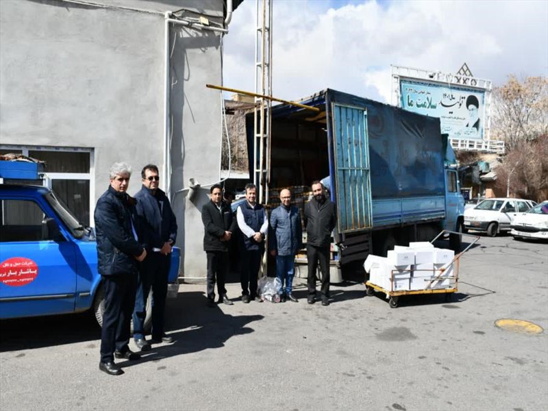 امحاء مواد غذایی تاریخ گذشته توسط کارشناسان مرکز بهداشت تبریز 1402/12/21