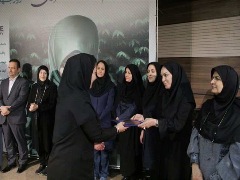 مراسم گرامیداشت روز جهانی ماما 1404/02/22