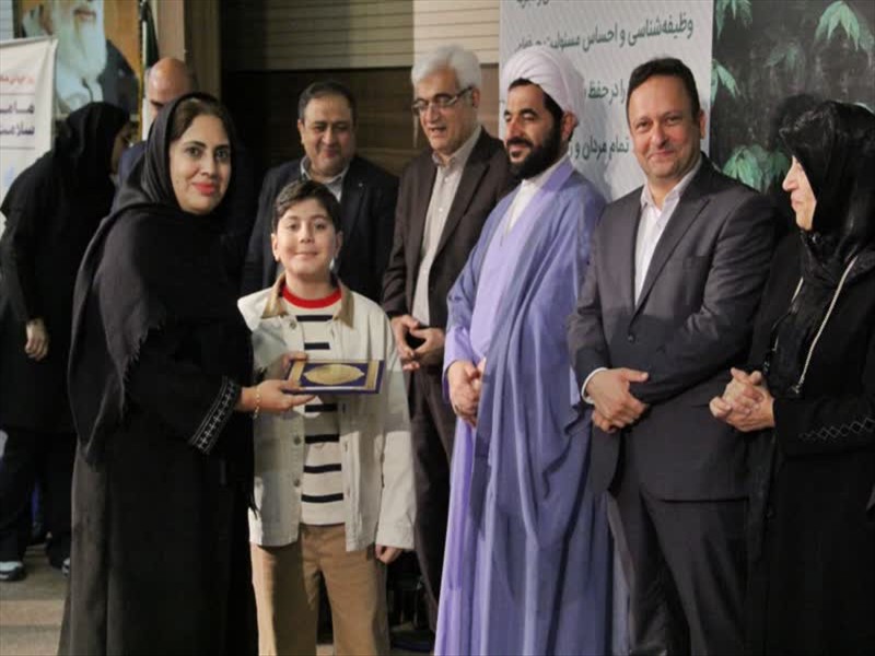 مراسم گرامیداشت روز جهانی ماما 1404/02/22
