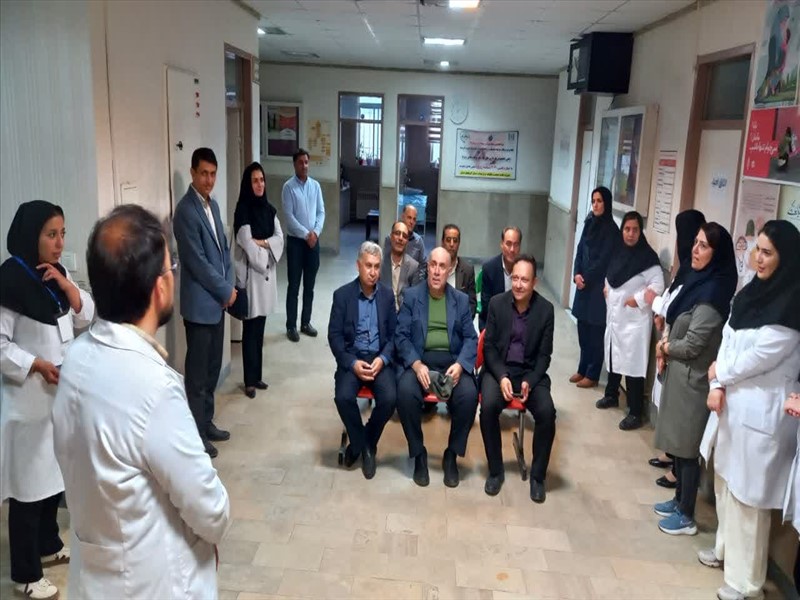 بازدید رییس دانشگاه از مراکز درمانی شهرستان اهر