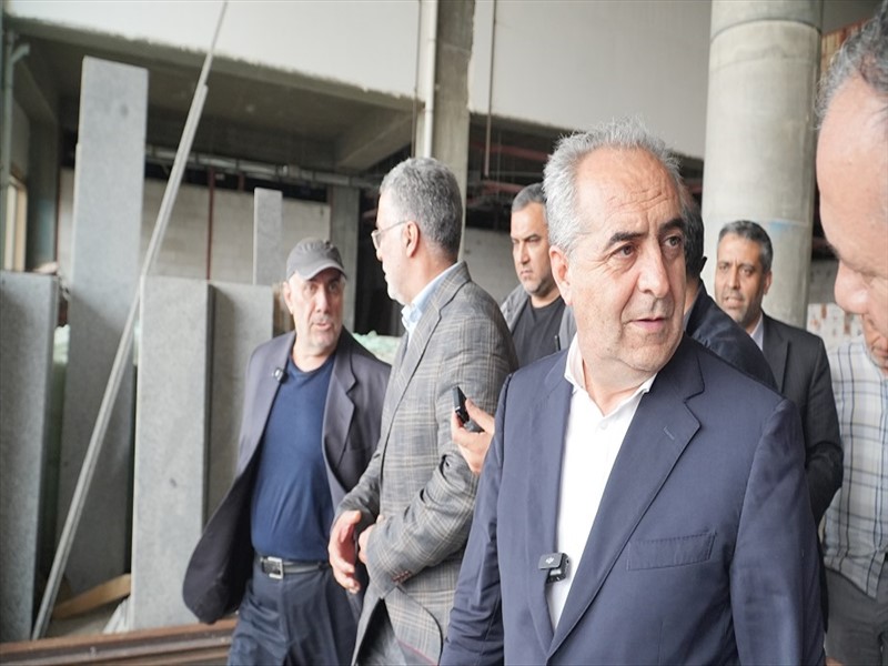 بازدید وزیر بهداشت درمان و آموزش پزشکی به همراه استاندار آذربایجان شرقی از بیمارستان جامع سرطان تبریز