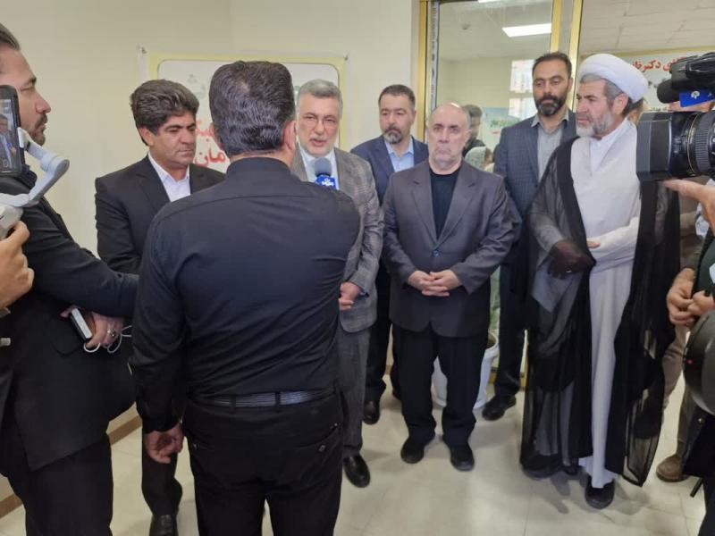 افتتاح رسمی ساختمان ستاد شبکه بهداشت و درمان بستان‌آباد با حضور وزیر بهداشت