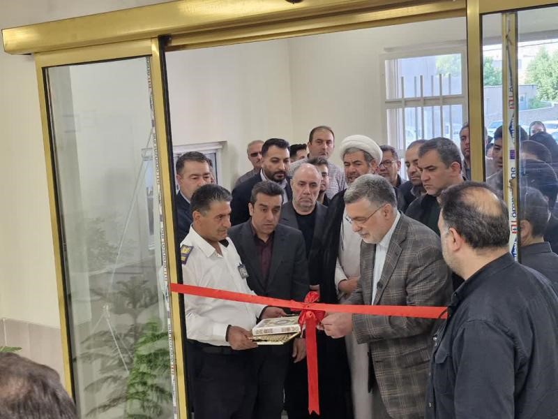 افتتاح رسمی ساختمان ستاد شبکه بهداشت و درمان بستان‌آباد با حضور وزیر بهداشت