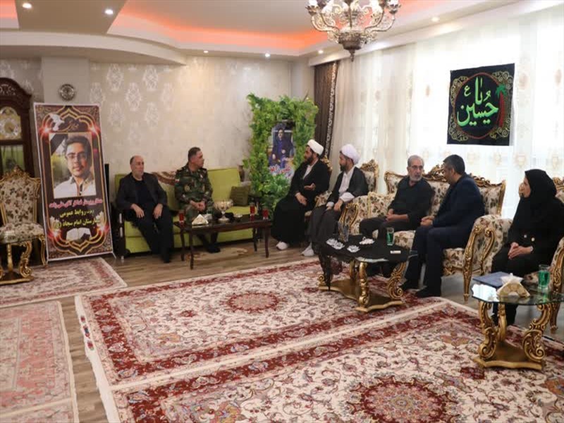 دیدار رئیس دانشگاه علوم پزشکی تبریز با خانواده پرستار فقید علی زاهد
