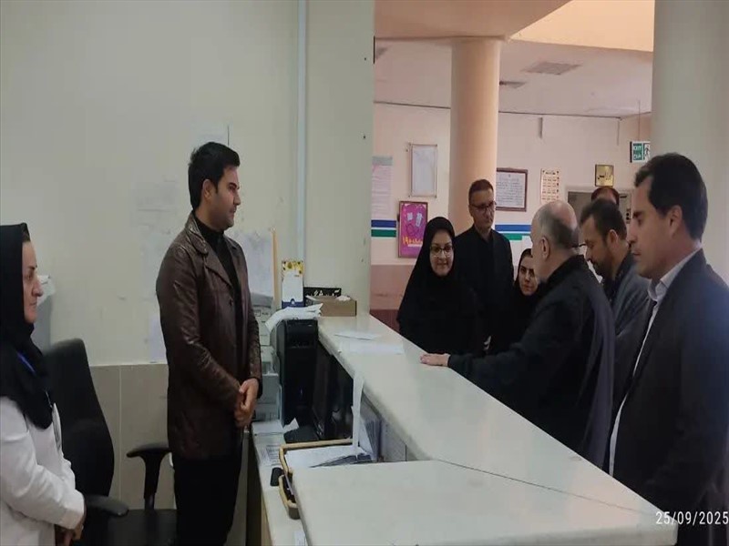 بازدید رئیس دانشگاه از ورزقان