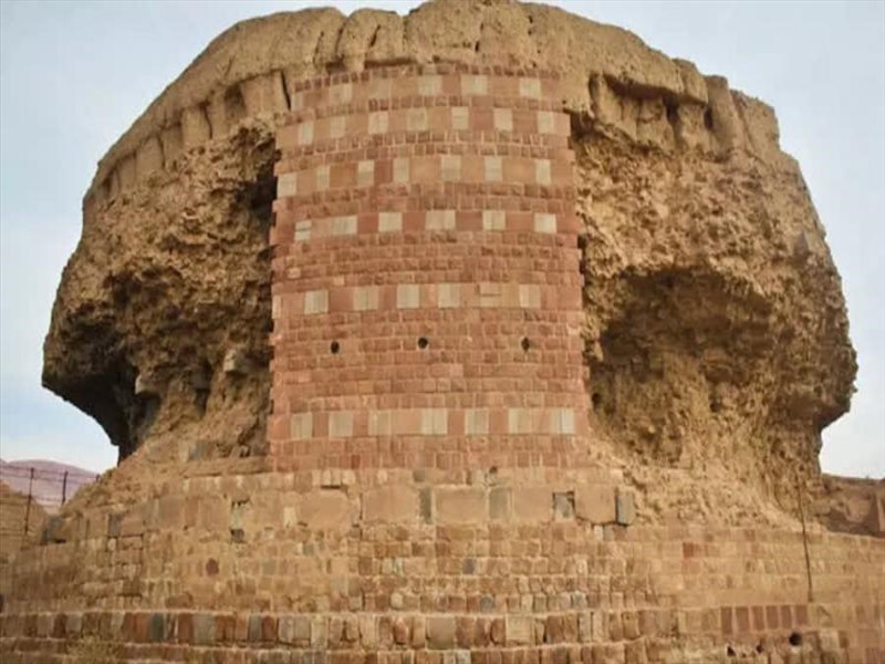 بازدید معاون توسعه وزارت بهداشت از مجموعه تاریخی ربع رشیدی تبریز