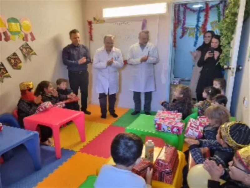 جشن روز کودک در بیمارستان امام رضا (ع)