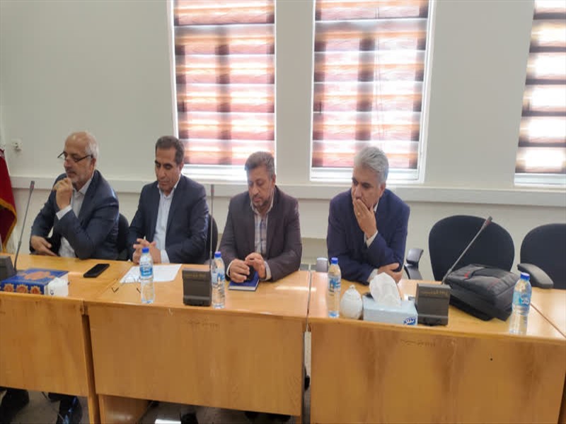 در نشست هم‌اندیشی کارگروه سلامت و امنیت غذایی آذربایجان شرقی