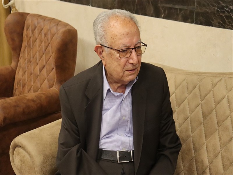دیدار رئیس دانشگاه علوم پزشکی تبریز با استاد برجسته، دکتر حیدرقلی توفیقی