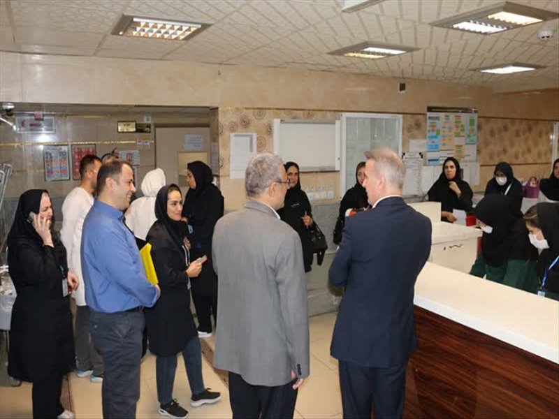 بازدید میدانی و سرزده هیئت نظارتی استانداری از مرکز آموزشی درمانی شهداء تبریز