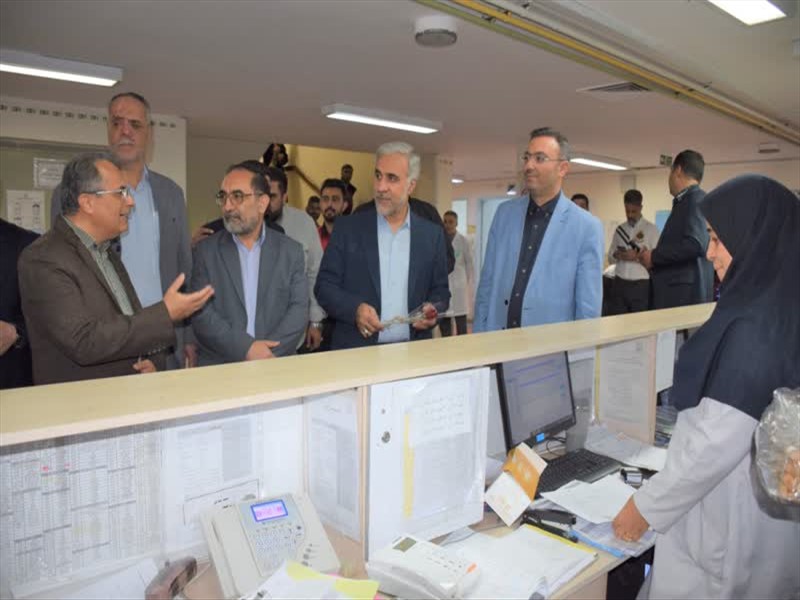 دیدار اعضای شورای کلانشهر تبریز با پرستاران مرکز آموزشی، درمانی امام رضا(ع)