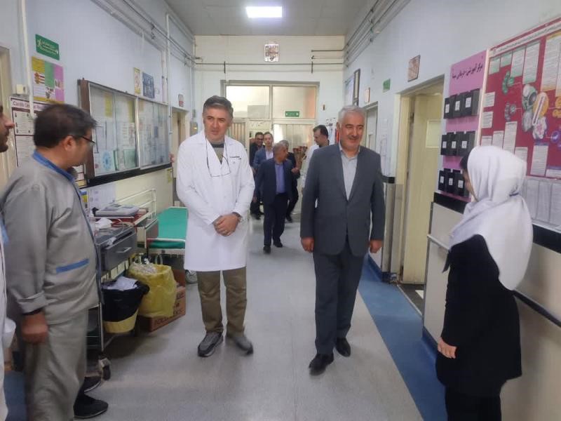 تقدیر فرماندار تبریز از مقام والای جامعه پرستاری در بیمارستان سینا