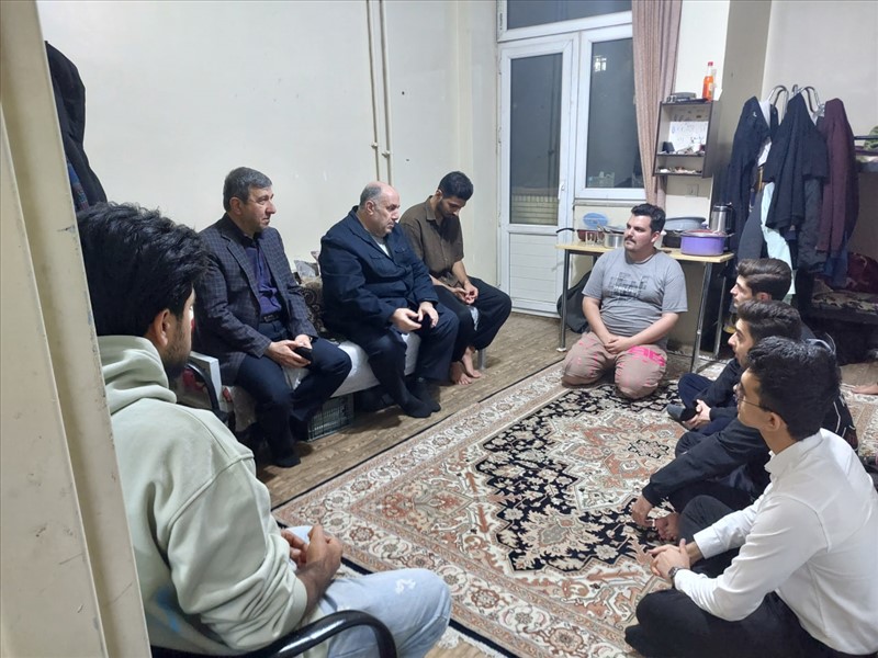 بازدید رییس دانشگاه ازخوابگاههای پسران