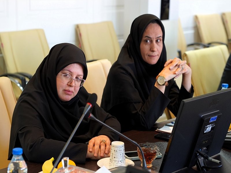 مراسم تکریم و معارفه مدیر پرستاری دانشگاه علوم پزشکی تبریز 