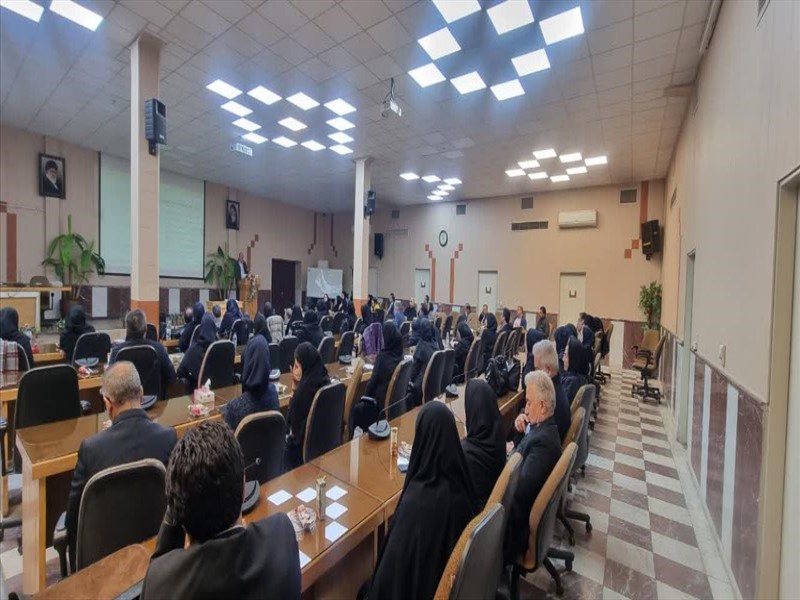 مراسم گرامیداشت روز ملی بهبود کیفیت در معاونت درمان 1404/08/18