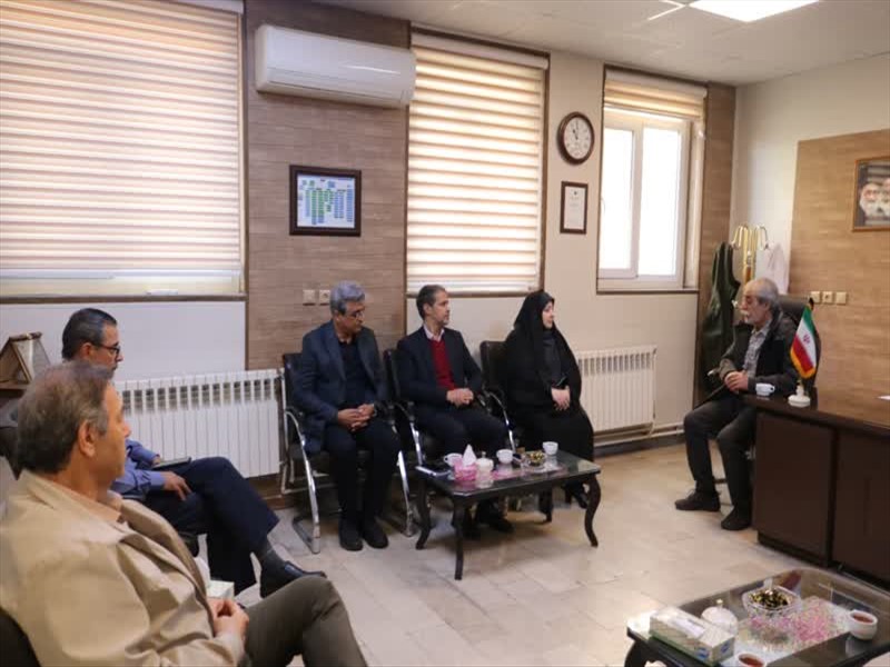 بازدید رئیس اداره اورژانس بیمارستانی مرکز مدیریت بیمارستانی و تعالی خدمات بالینی معاونت درمان وزارت بهداشت، از مرکز آموزشی درمانی شهید مدنی تبریز