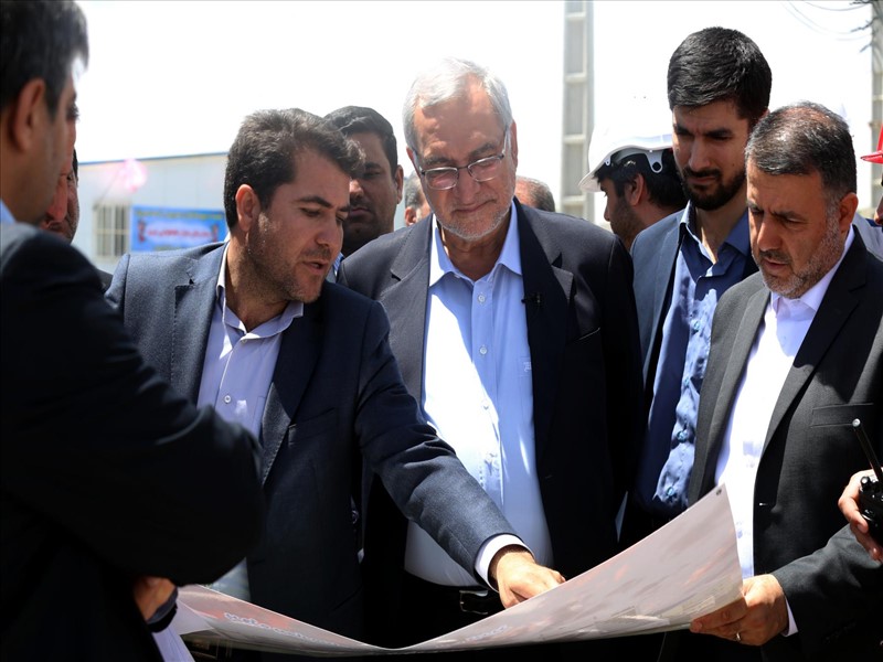 بازدید وزیر بهداشت از پروژه بیمارستان ۱۰۰۰ تختخوابی تبریز