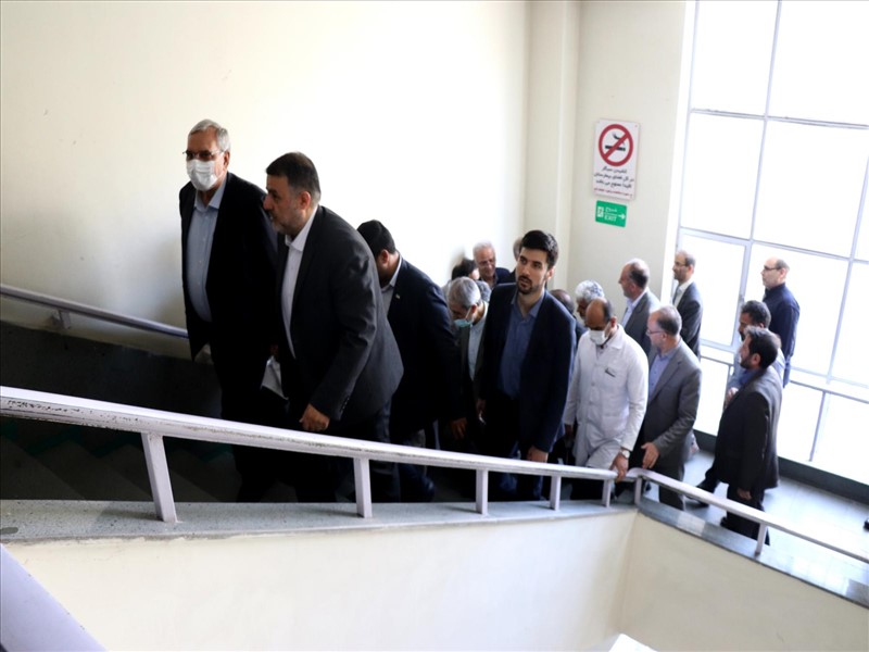 افتتاح مرکز سلول درمانی بیمارستان شهید مدنی با حضور وزیر بهداشت