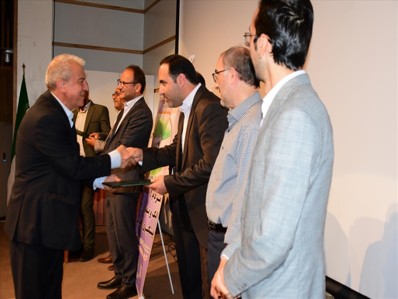 چهارمین همایش گفتمان فراگیر اعتیاد با موضوع اعتیاد و آسیب های اجتماعی