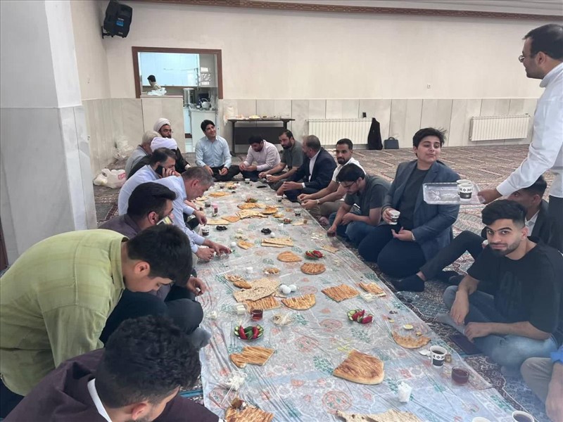 برگزاری مراسم سفره برادری در دانشگاه علوم پزشکی تبریز