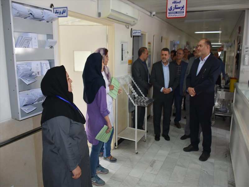 بازدید رئیس دانشگاه علوم پزشکی تبریز از بیمارستان امام خمینی (ره) کلیبر