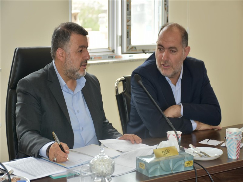 برگزاری جلسه بررسی چالش های پیش روی شبکه های بهداشت و درمان کلیبر، خدآفرین و هوراند