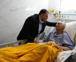 عیادت رئیس دانشگاه علوم پزشکی تبریز از خیر بزرگوار حاج کریم مردانی آذر