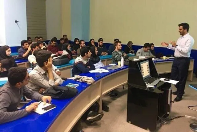 سیر تکاملی دانشگاه‌ها از نسل اول تا پنجم