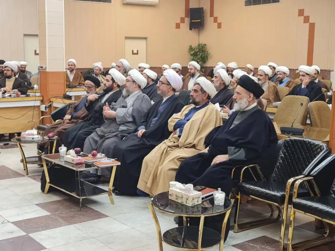 برگزاری کارگاه علمی، آموزشی امامان جماعت دانشگاههای استان در دانشگاه علوم پزشکی تبریز