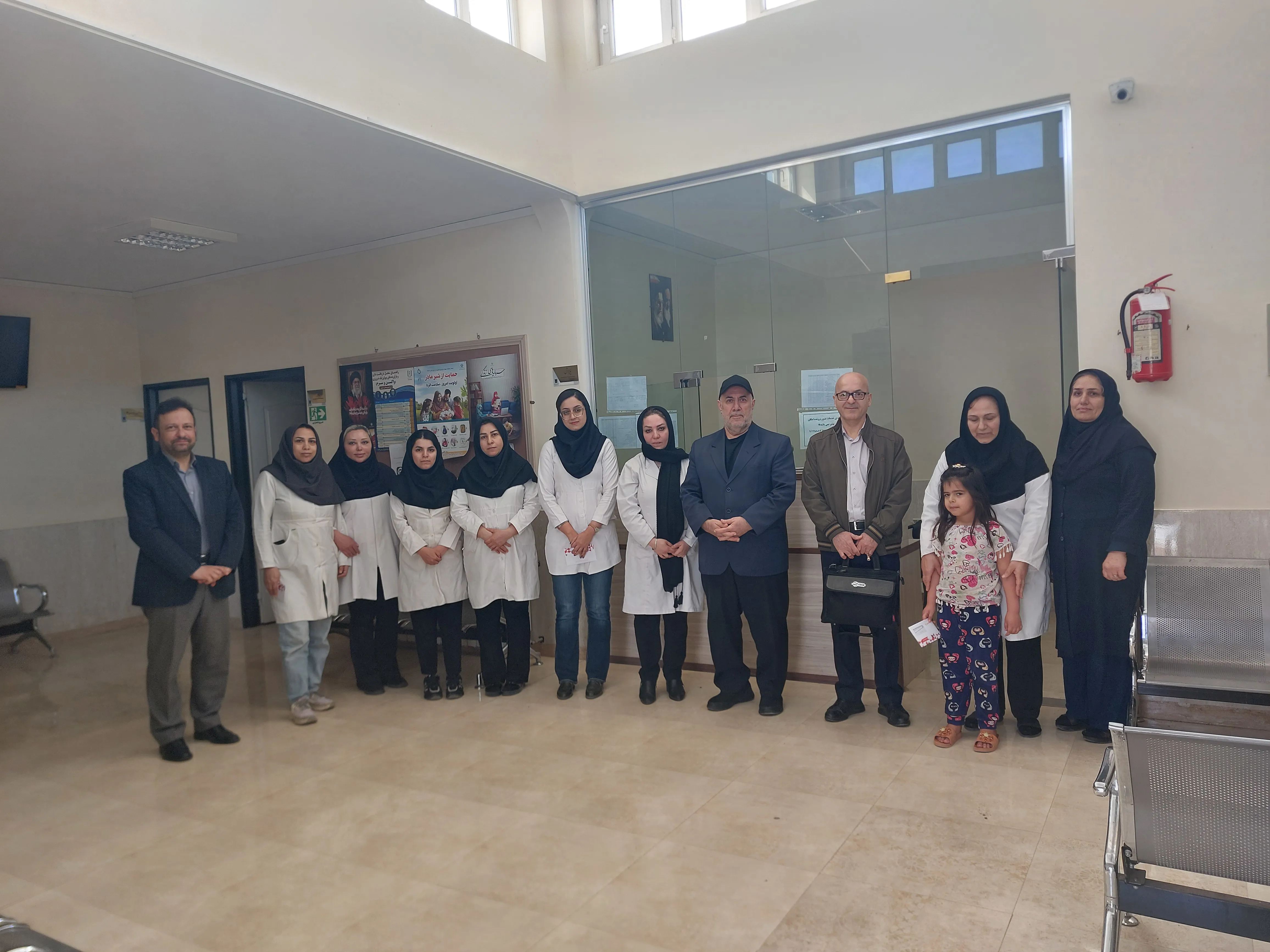 حضور میدانی رئیس دانشگاه علوم پزشکی تبریز در مراکز بهداشتی و درمانی همزمان با شرایط بحران؛ قدردانی از پایداری کادر سلامت