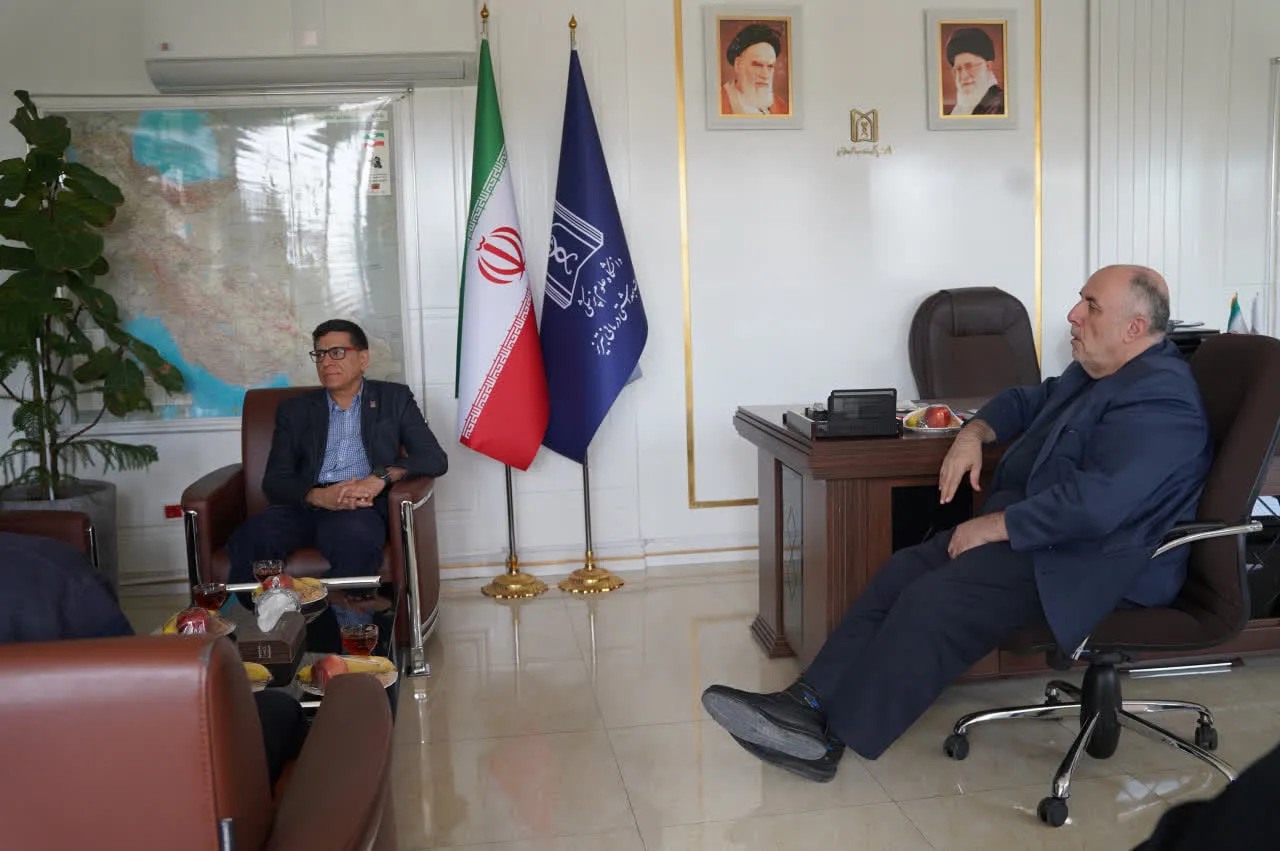 در دیدار رئیس دانشگاه علوم پزشکی تبریز با مدیرعامل سازمان انتقال خون ایران مطرح شد؛ گسترش همکاری‌های بین‌بخشی و ارتقای فرهنگ اهدای خون