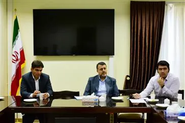 برگزاری نشست هم اندیشی رئیس دانشگاه علوم پزشکی تبریز با اساتید گروه آموزشی جراحی فک و صورت دانشکده دندانپزشکی